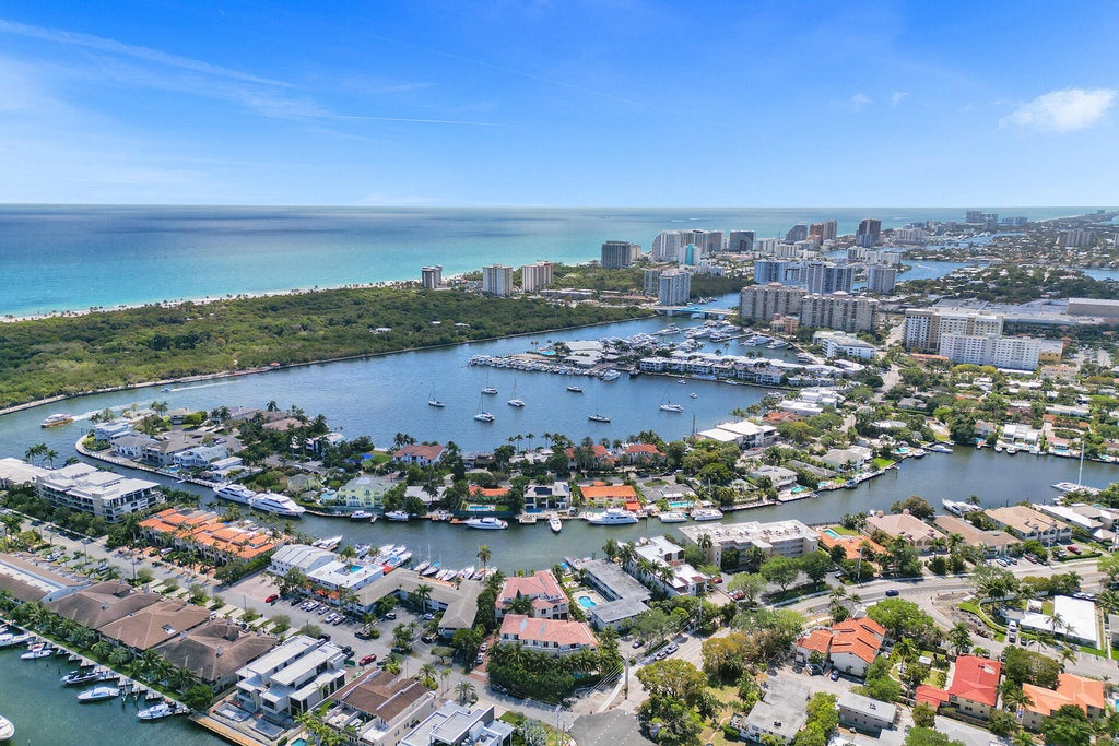 Photo of 2744 NE 14th Street, Fort Lauderdale, FL 33304 (MLS # B26087502)