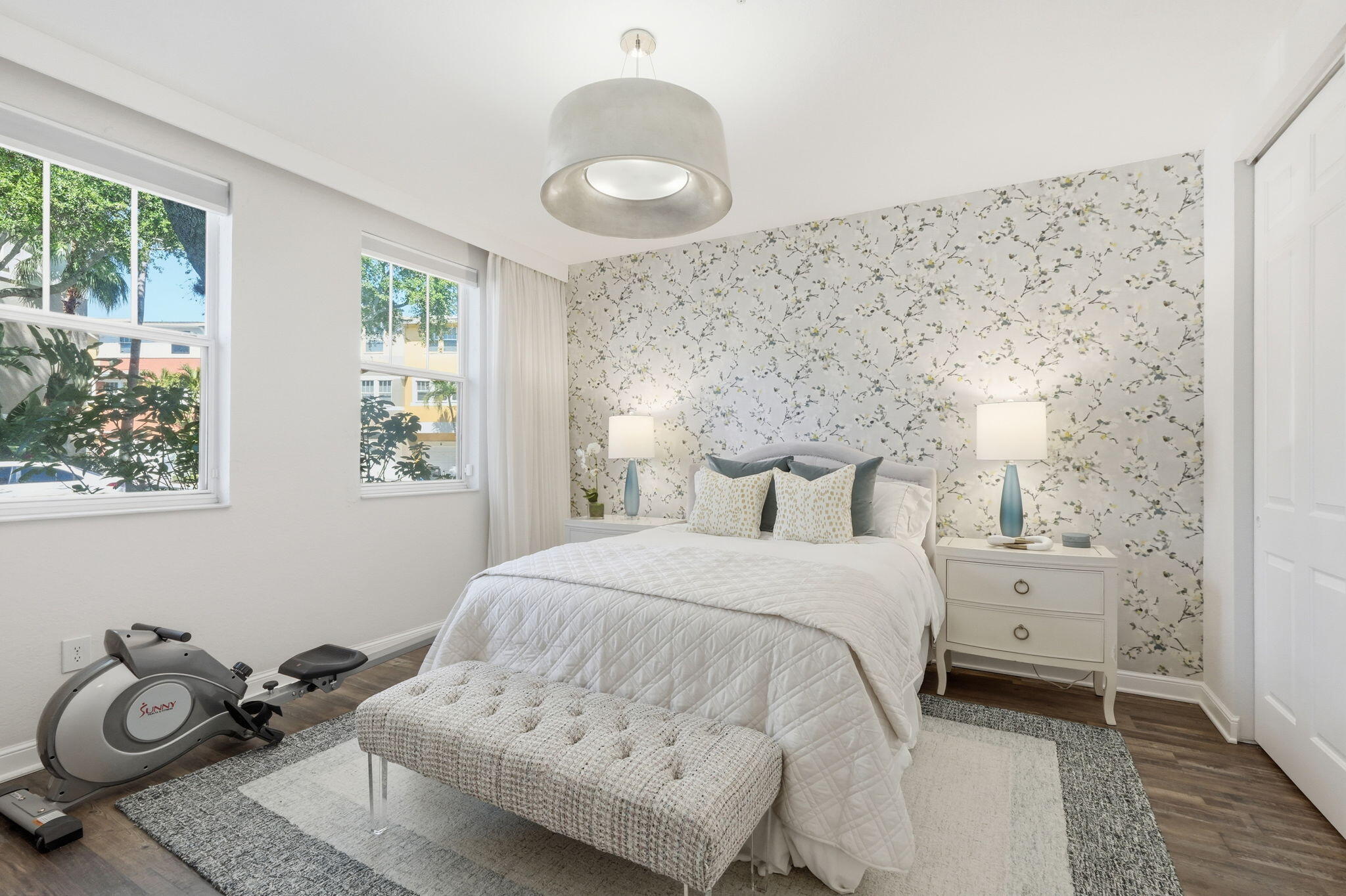 CITYSIDE CONDO - Residential