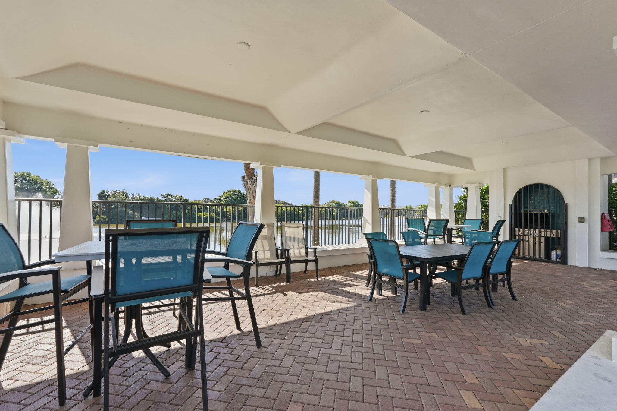 CITYSIDE CONDO - Residential