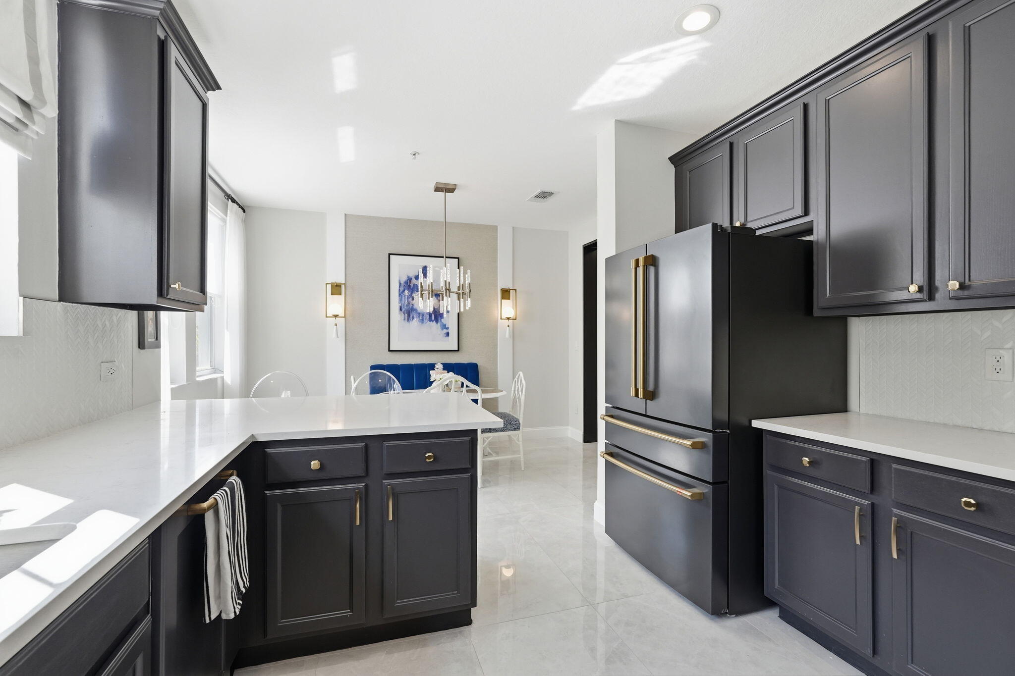 CITYSIDE CONDO - Residential