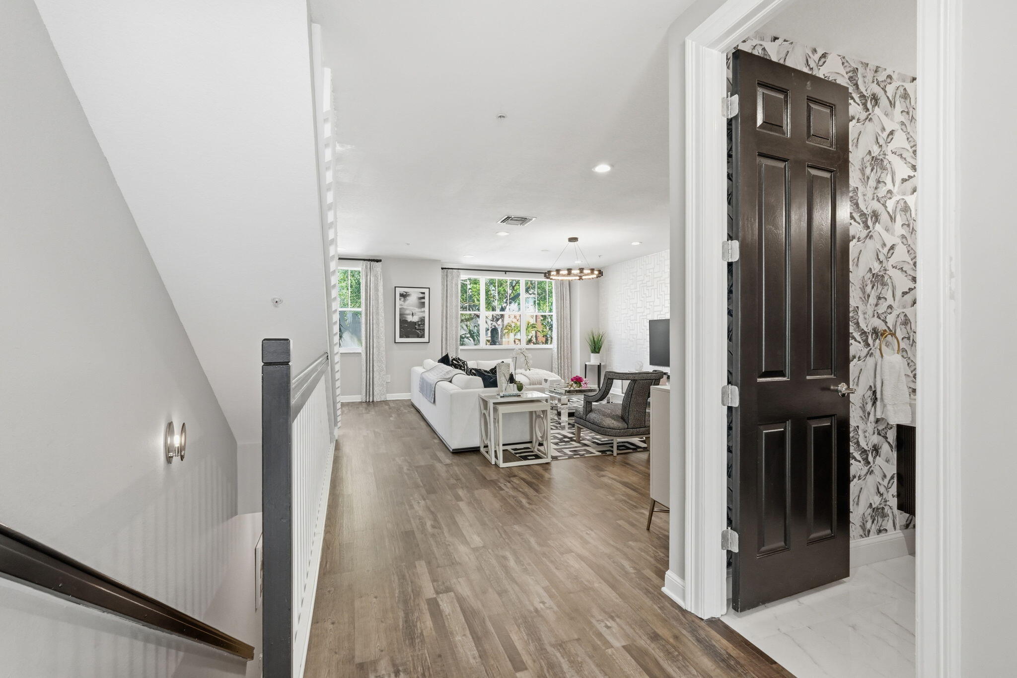 CITYSIDE CONDO - Residential