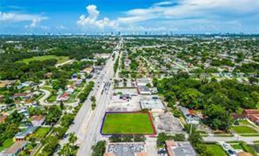 GREAT CORNER LOT lot in the heart of the commercial retail area at Miami Gardens, with more Thant 35,000 cars traffic every day.
Size: 0.25 acres at 183rd St in the corner with NW 18th St. 
Excellent for small business retail, food or multifamily development.