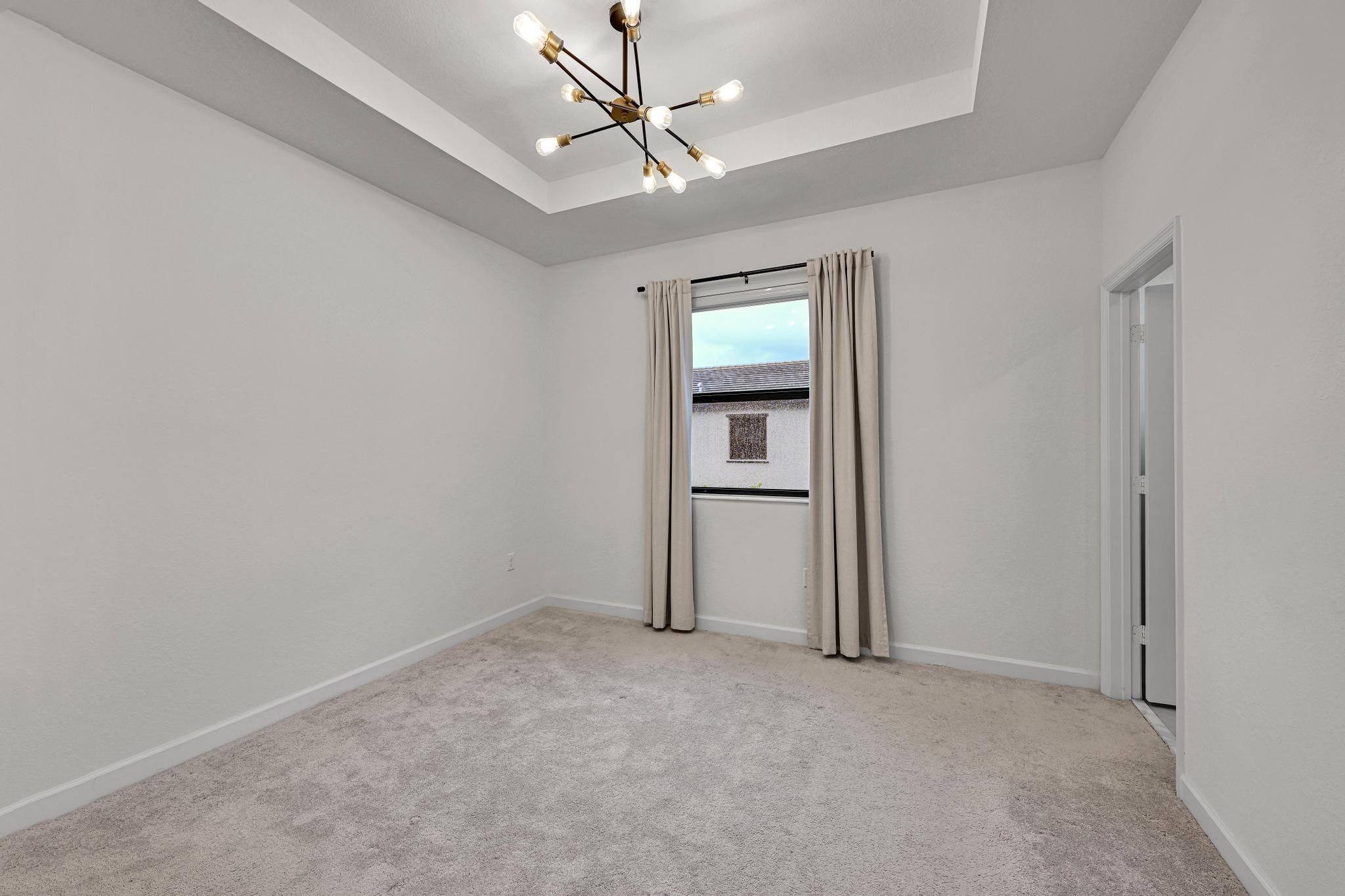 PINE ISLE - Residential