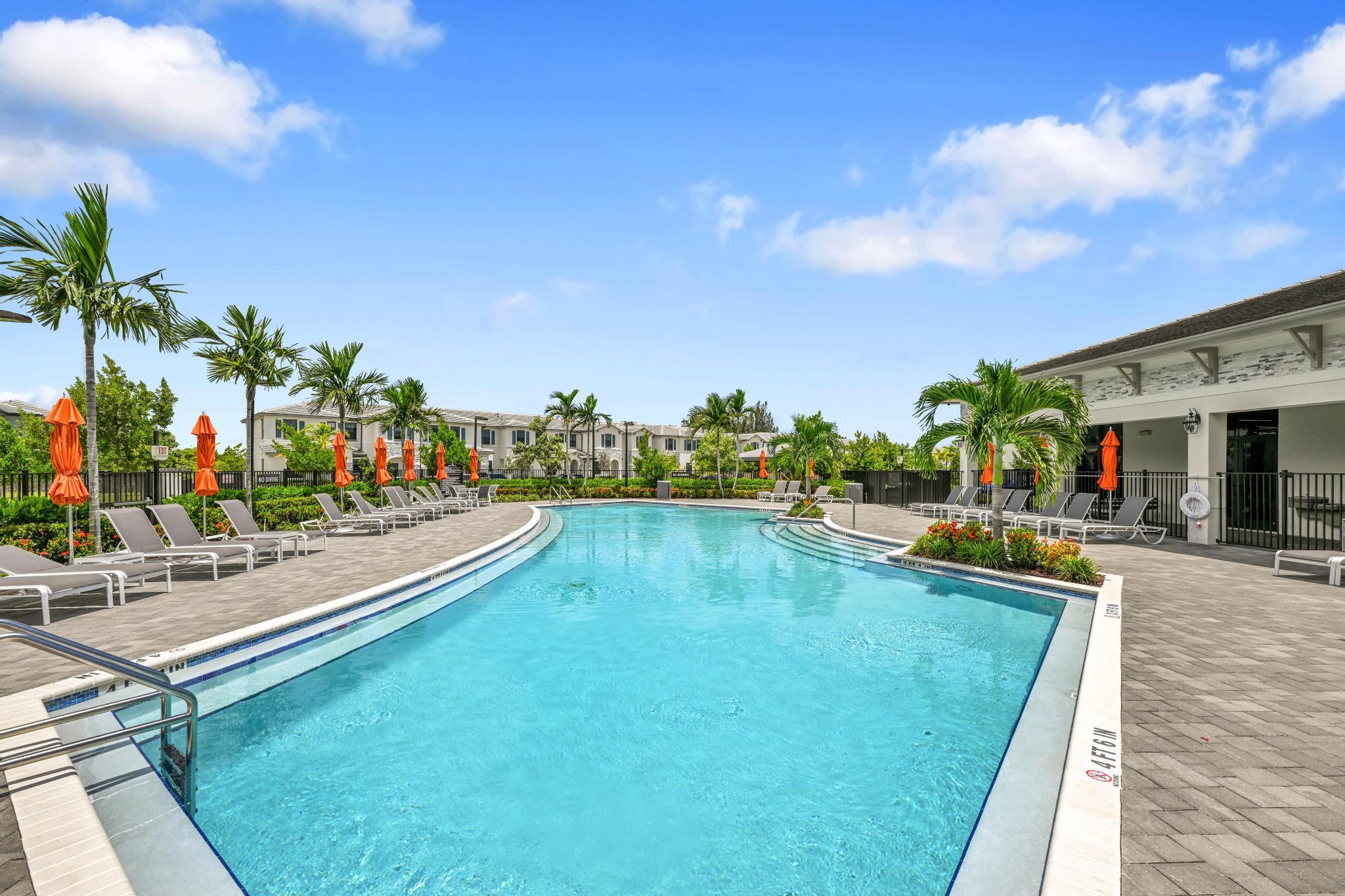 PINE ISLE - Residential