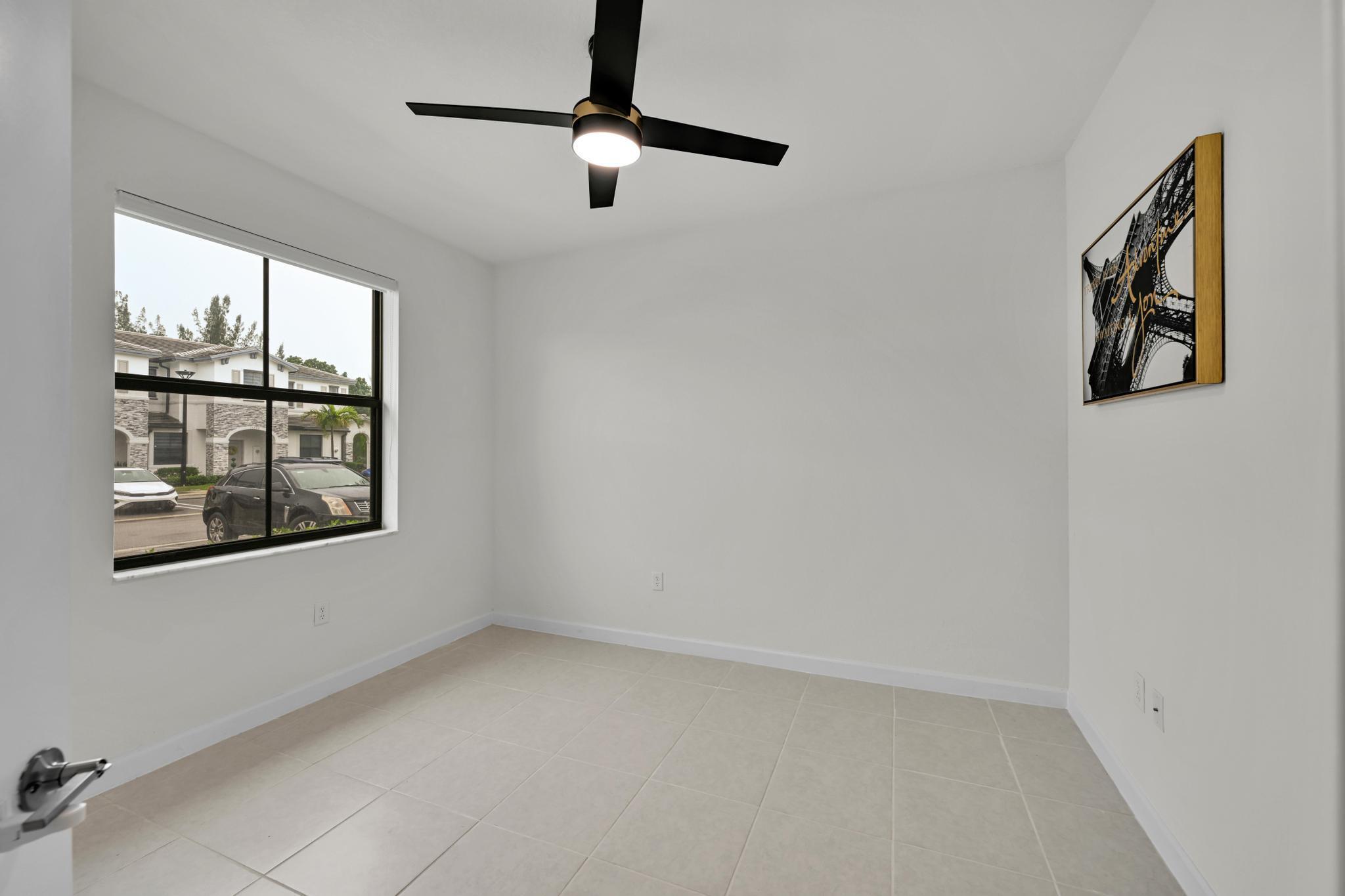 PINE ISLE - Residential