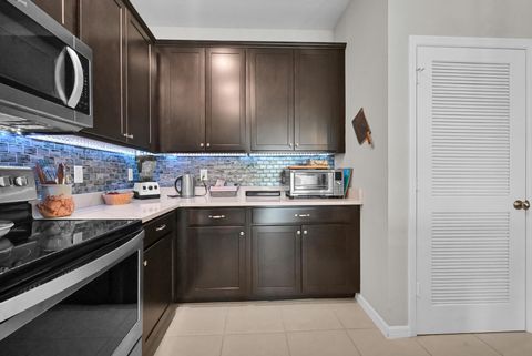 Tiny photo for 1623 Merriment Way, Fort Pierce, FL 34947 (MLS # B26037299)
