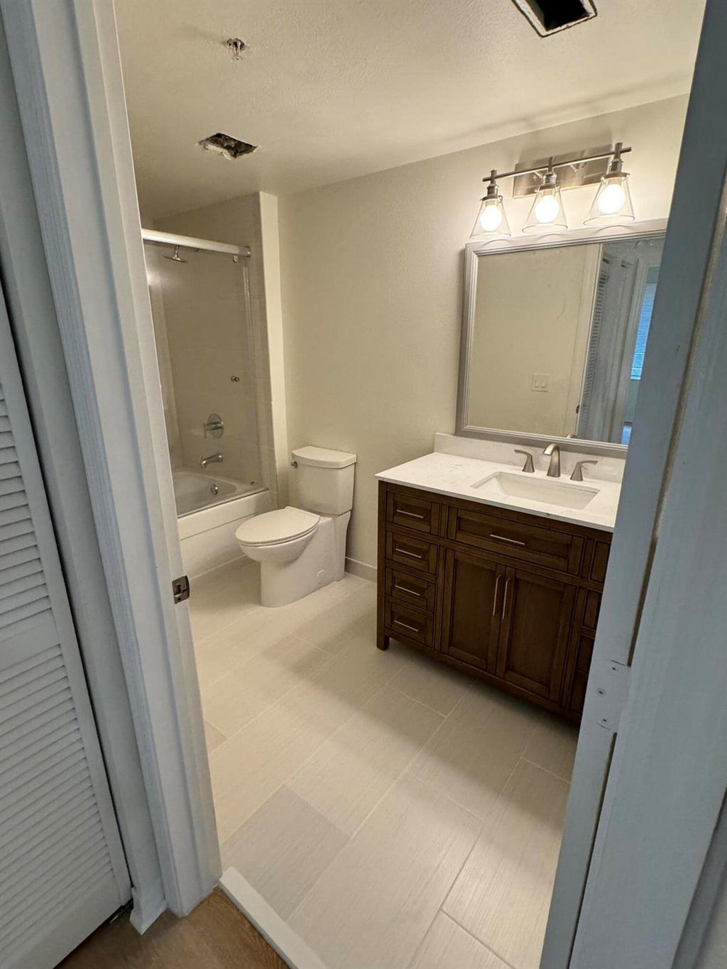 Photo of 6475 Emerald Dunes Drive #107, West Palm Beach, FL 33411 (MLS # R10985528)