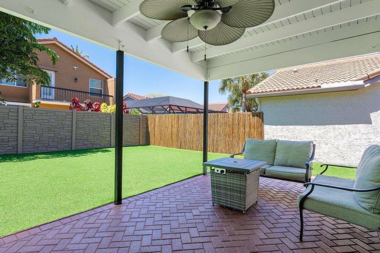 TRACT G OF MISSION BAY - Residential Lease