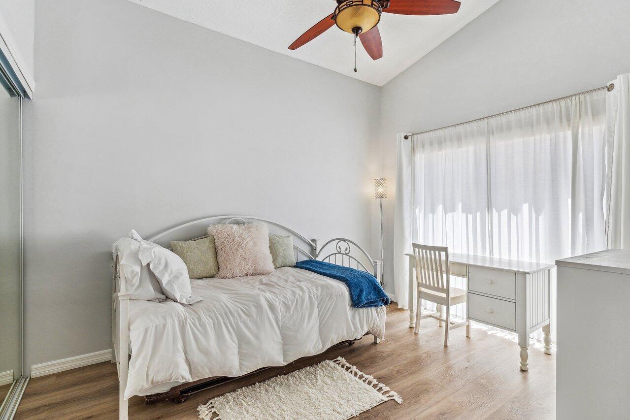 TRACT G OF MISSION BAY - Residential Lease