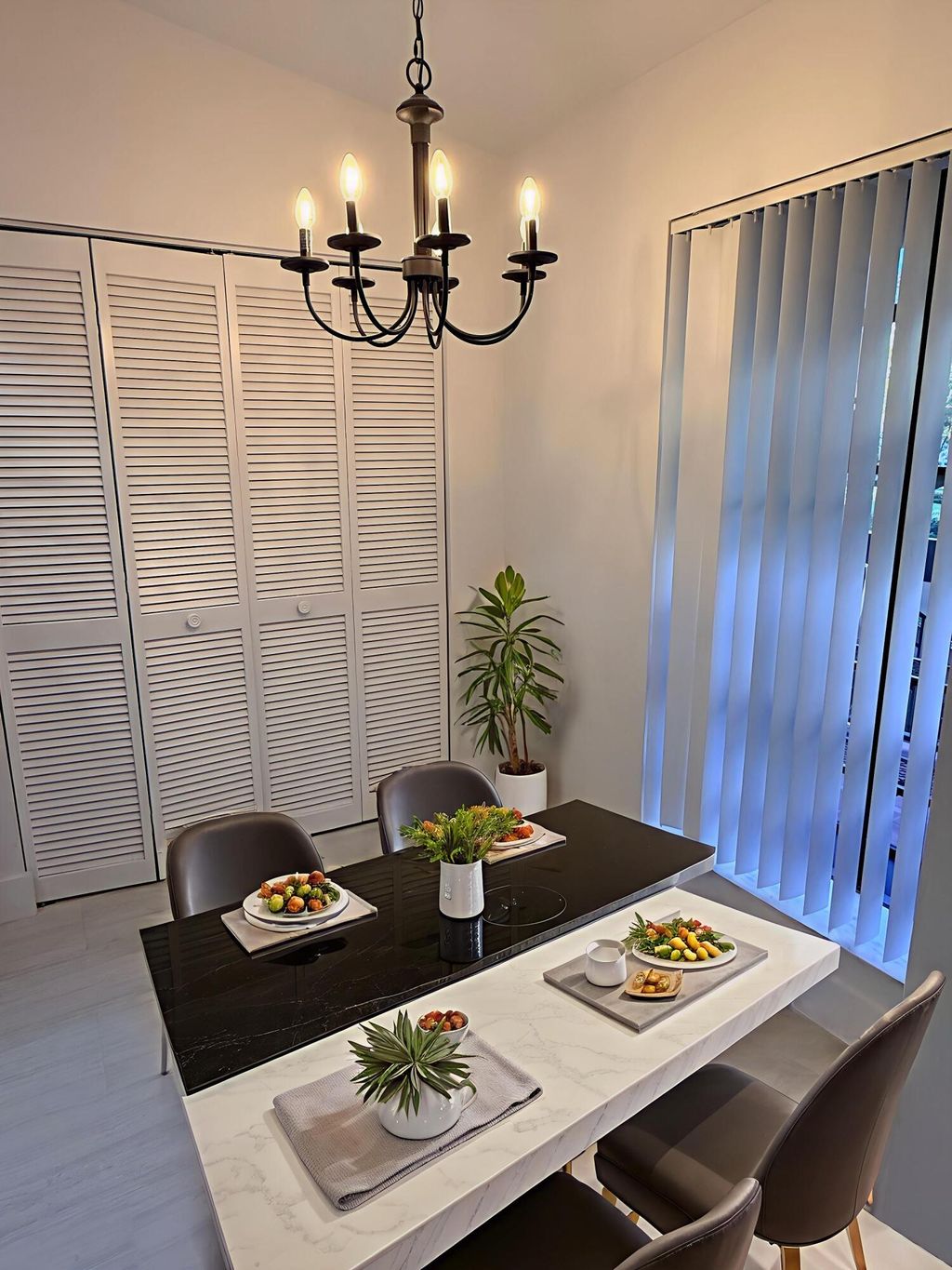 Photo of 5021 Oak Hill Lane #123, Delray Beach, FL 33484 (MLS # R11161801)