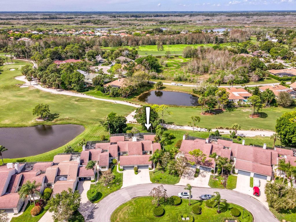 Photo of 18 Edinburgh Drive, Palm Beach Gardens, FL 33418 (MLS # B26008162)