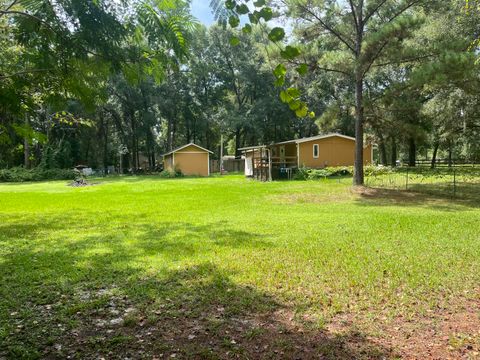 A home in Middleburg