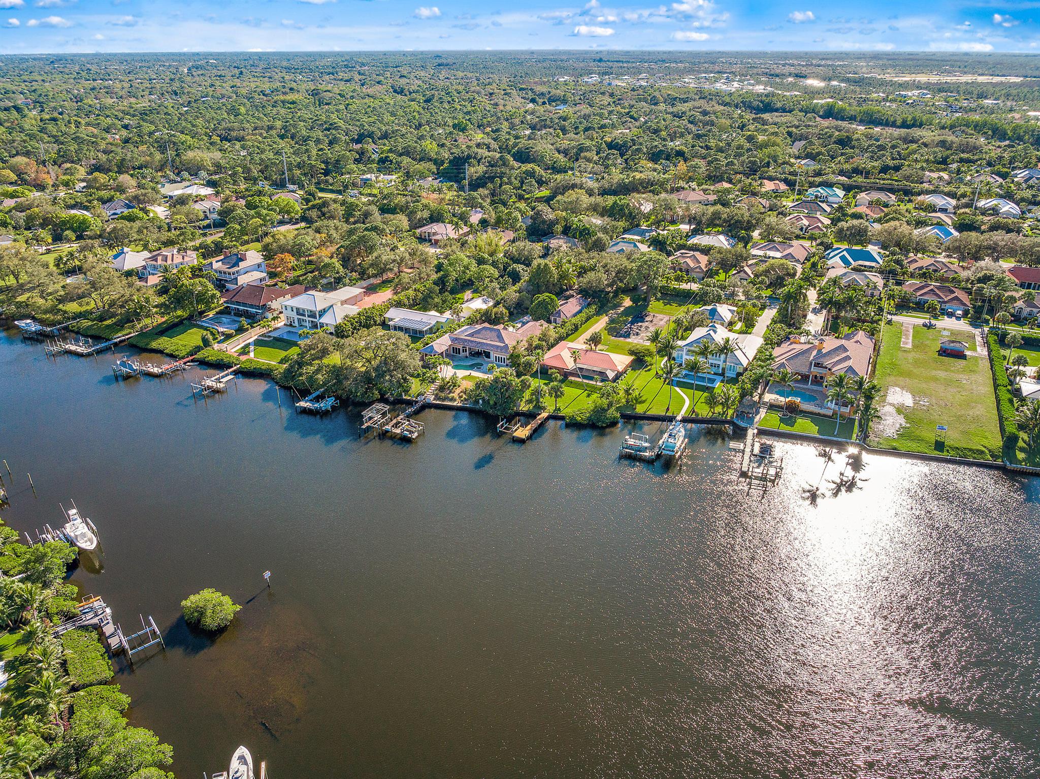JUPITER RIVER ESTATES - Residential