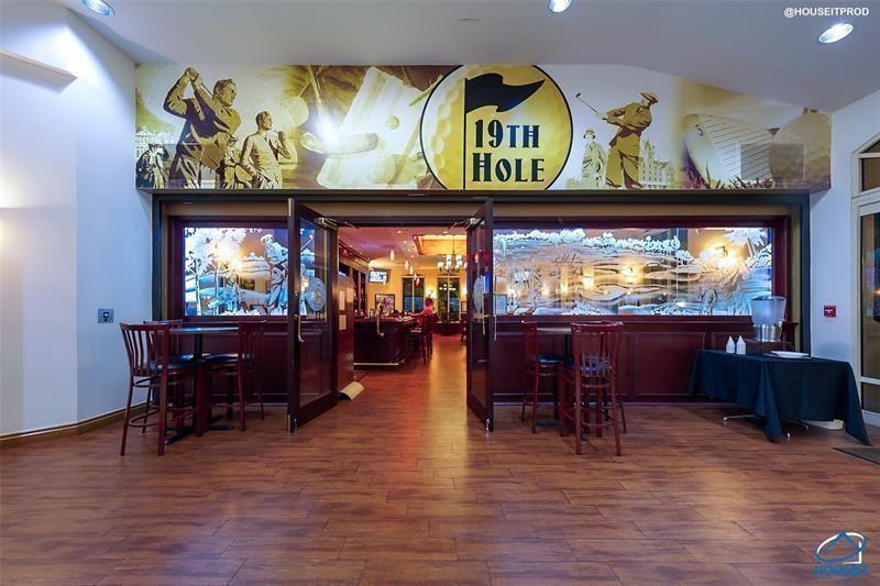 DORAL LAKES - Residential