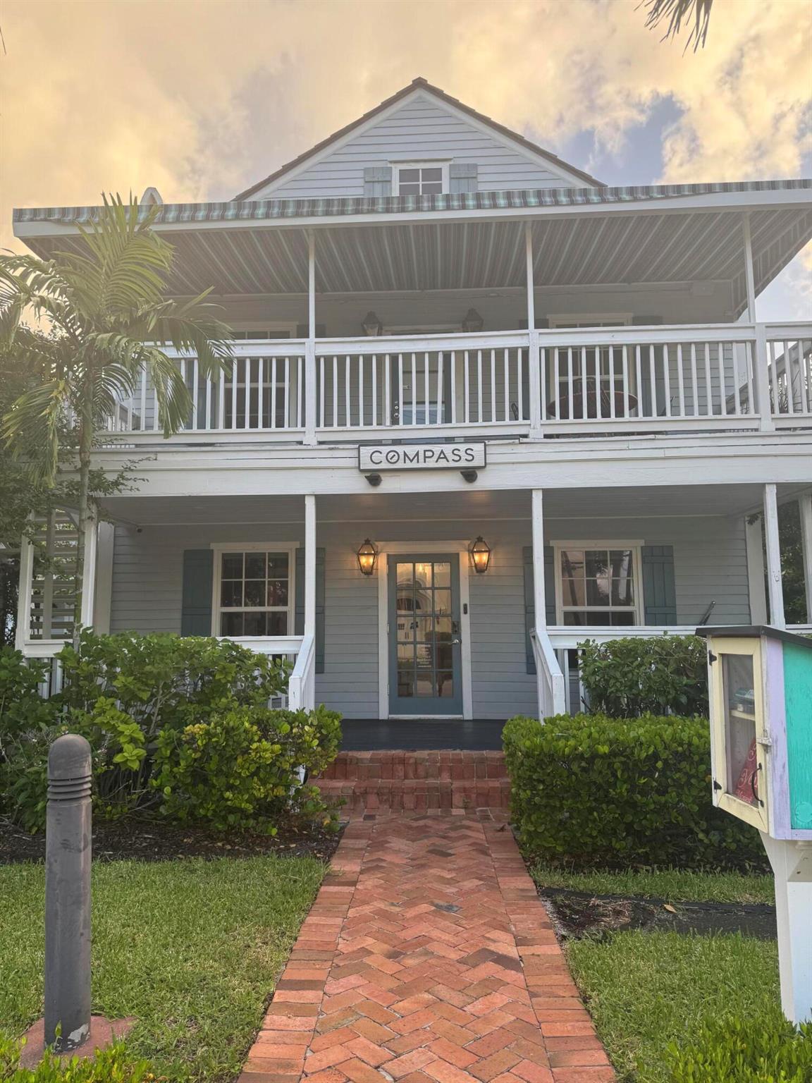 DELRAY TOWN OF - Commercial Lease