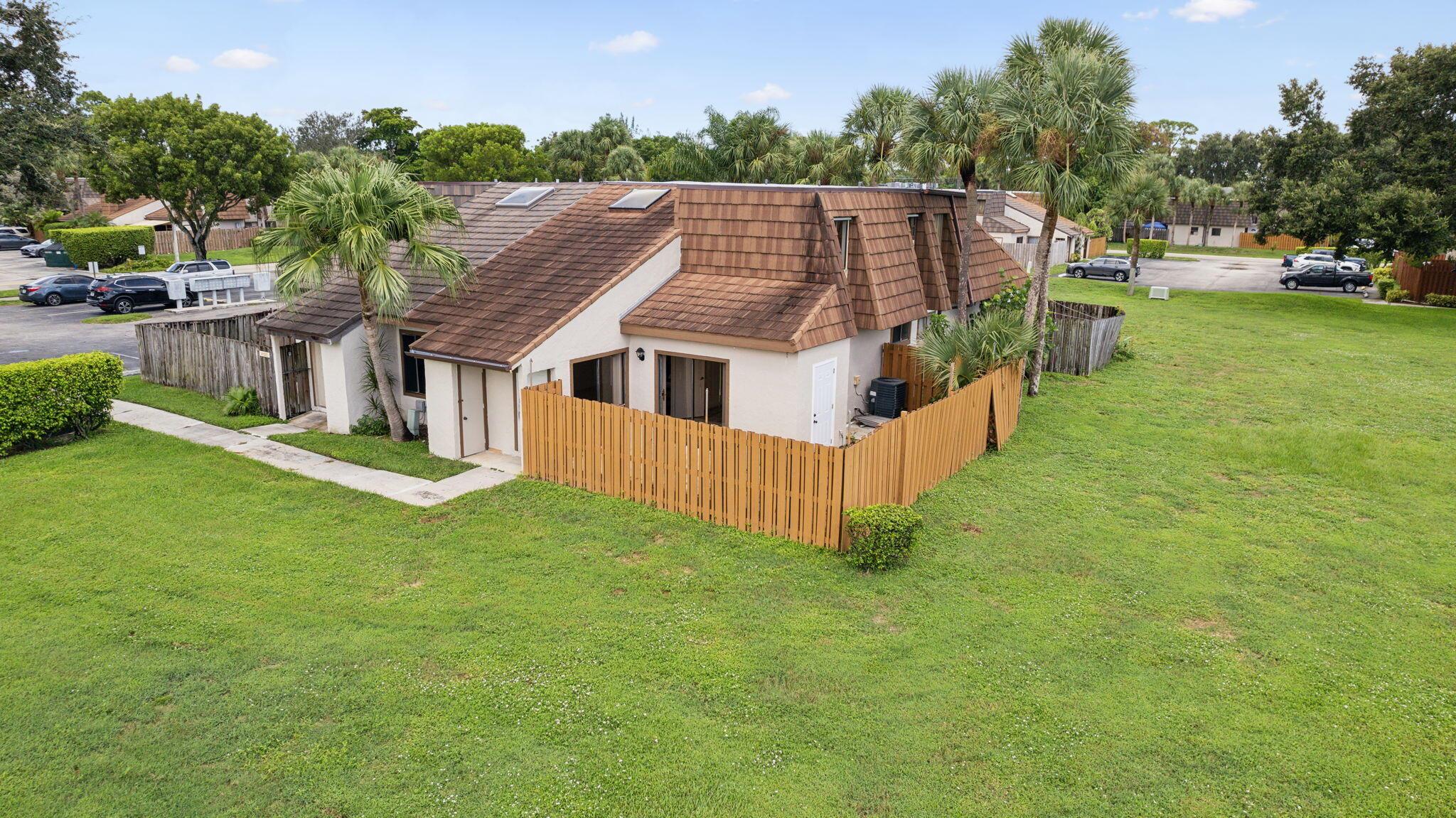 LAKE COLONY PH II - Residential