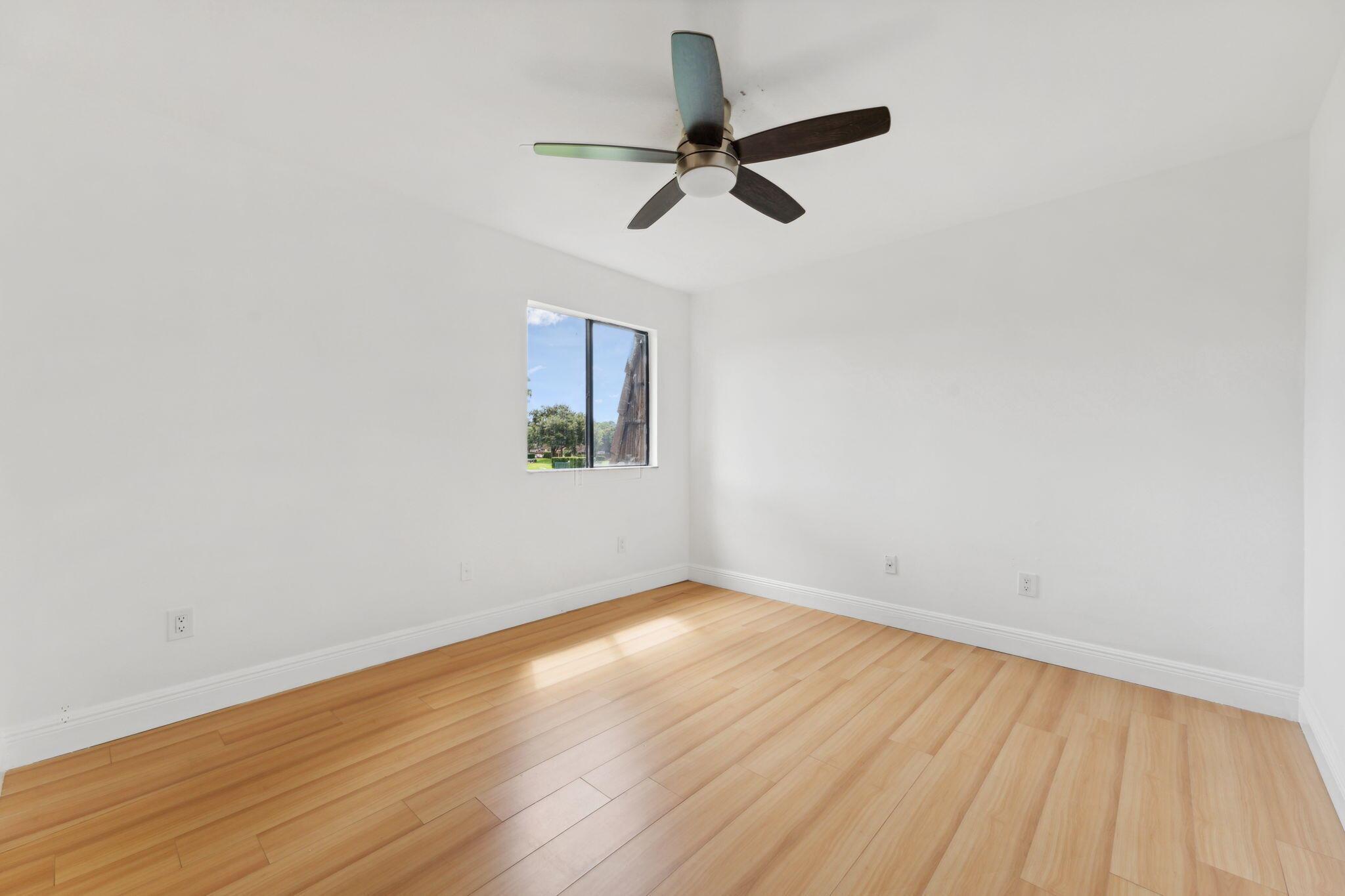 LAKE COLONY PH II - Residential