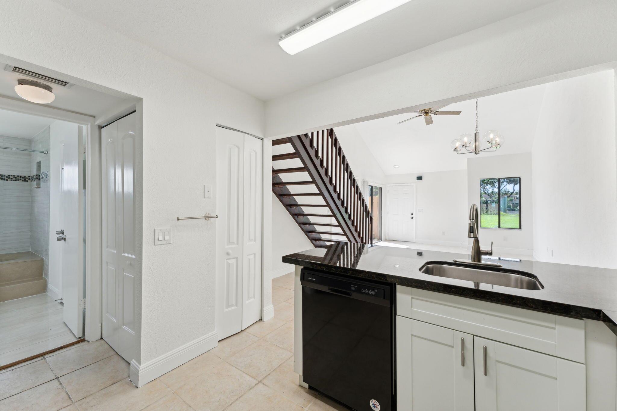 LAKE COLONY PH II - Residential