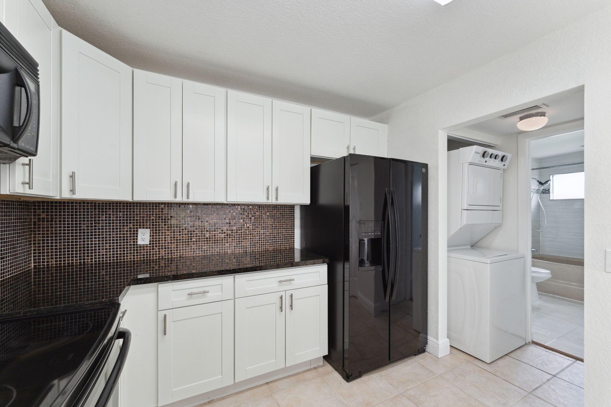 LAKE COLONY PH II - Residential