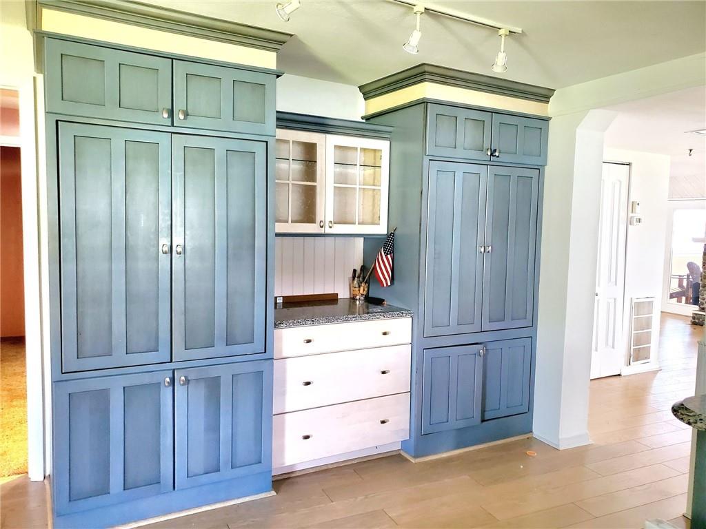 Lake Francis East - Residential