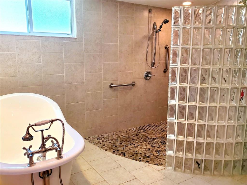 Lake Francis East - Residential