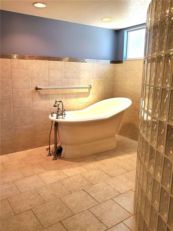 Lake Francis East - Residential