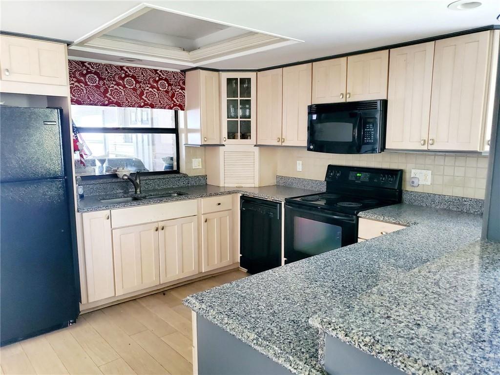 Lake Francis East - Residential