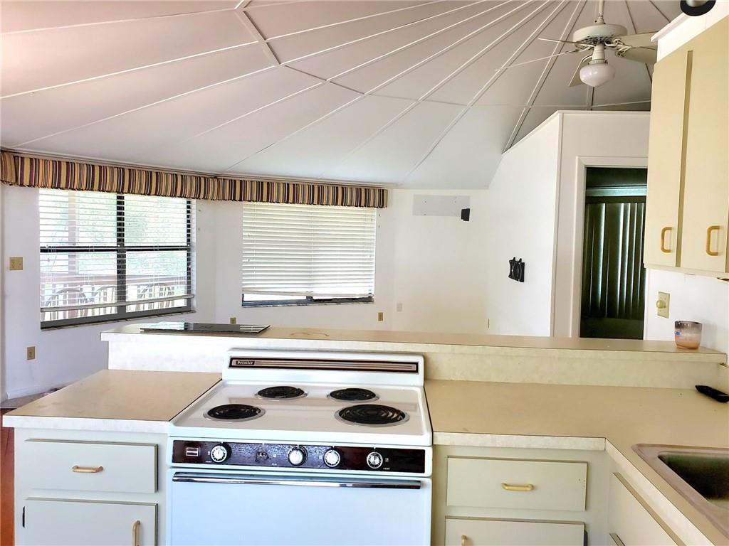 Lake Francis East - Residential