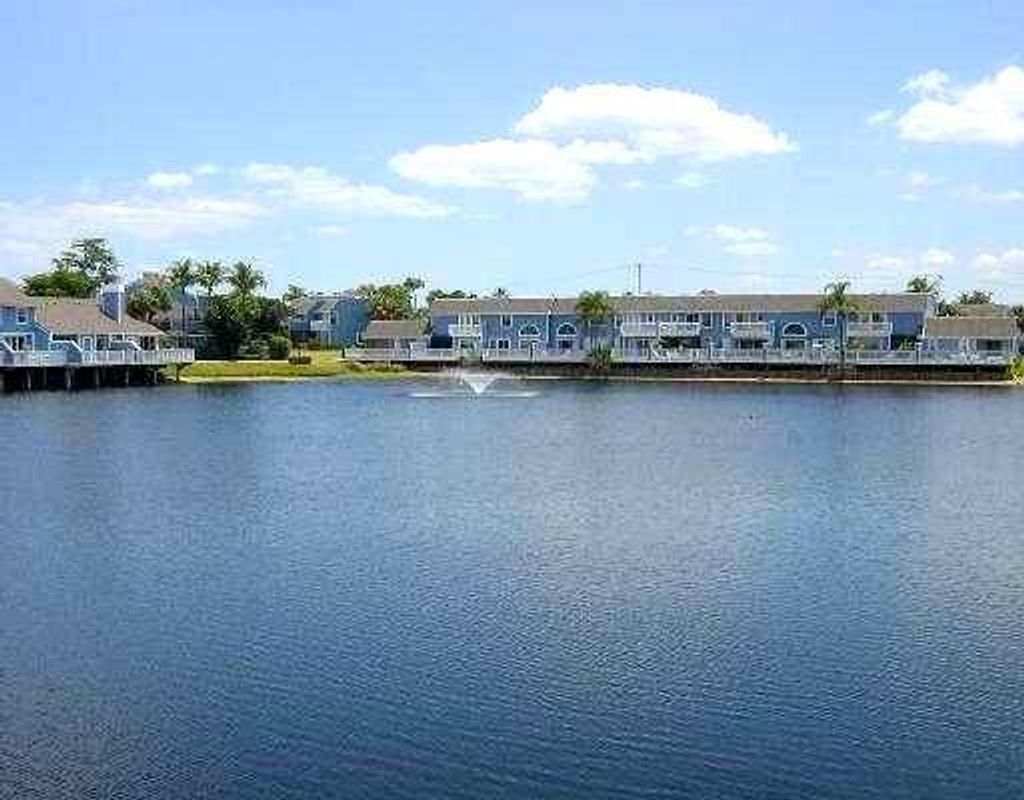 Photo of 1516 Ocean Dunes Circle Cir, Jupiter, FL 33477 (MLS # R10774199)