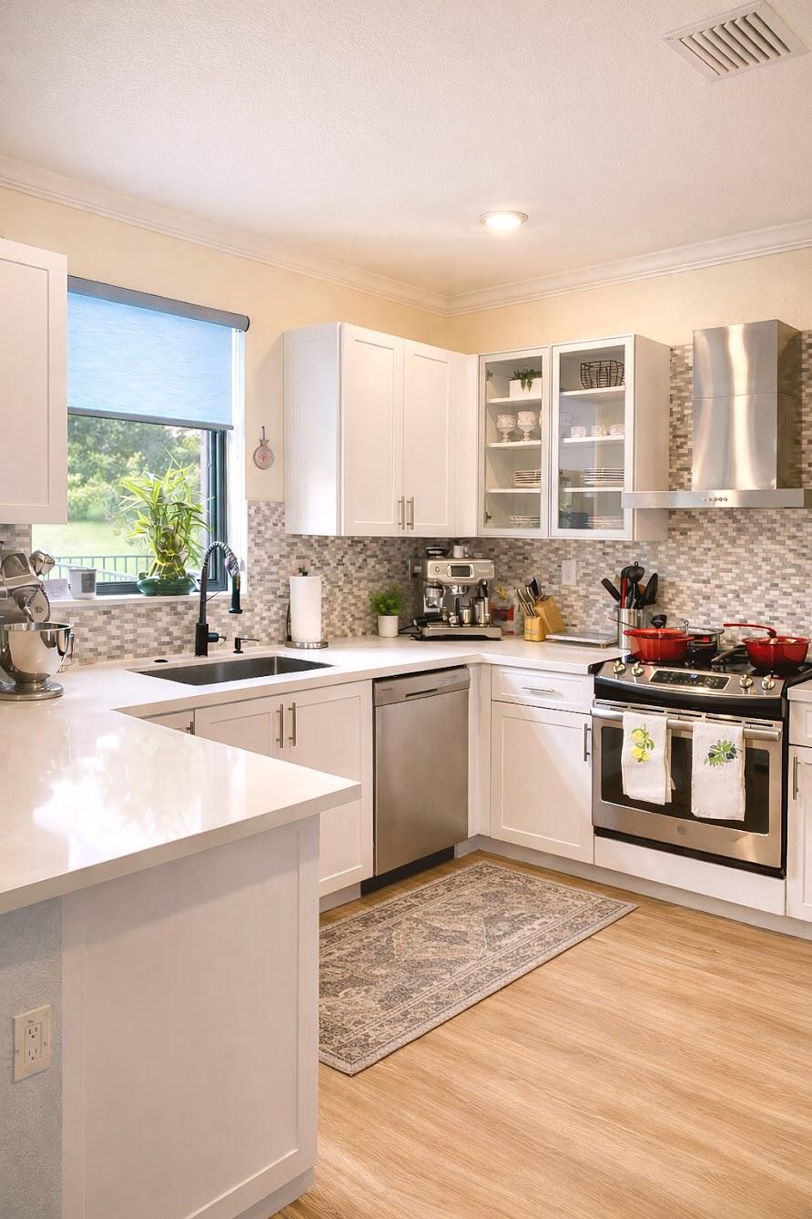 TROTTERS CHASE - Residential