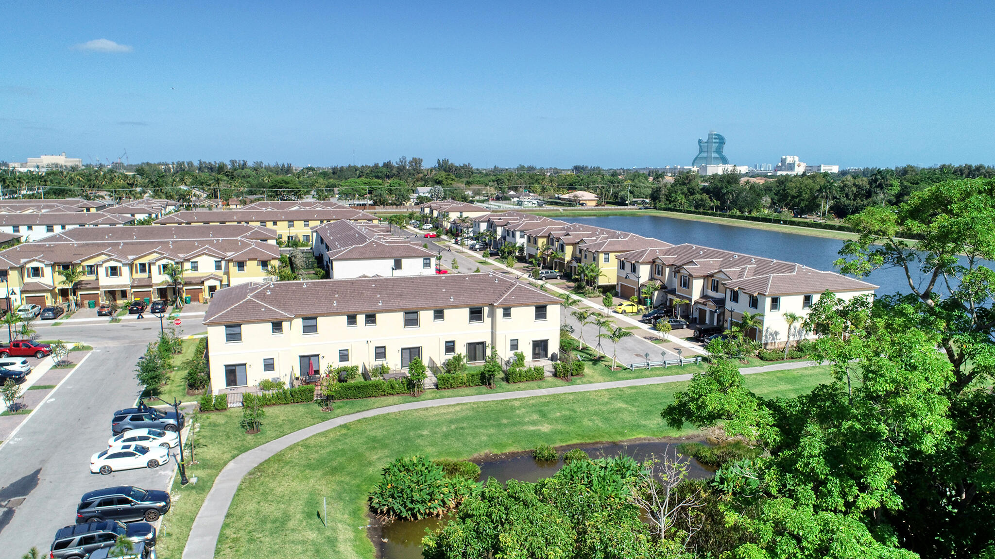 TROTTERS CHASE - Residential