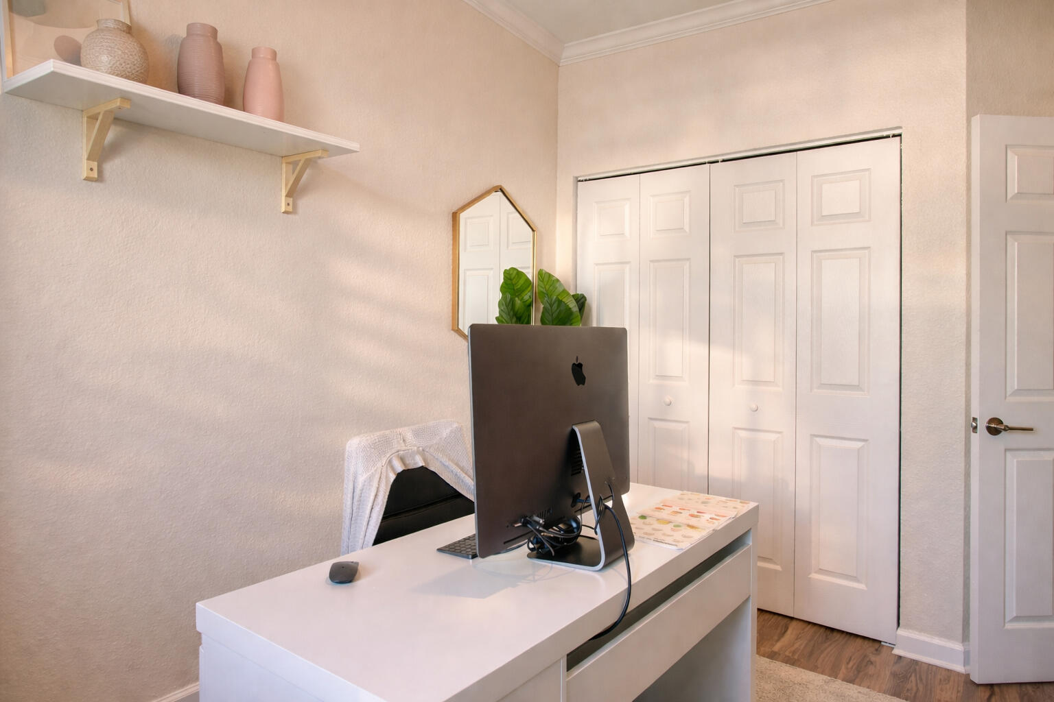 TROTTERS CHASE - Residential