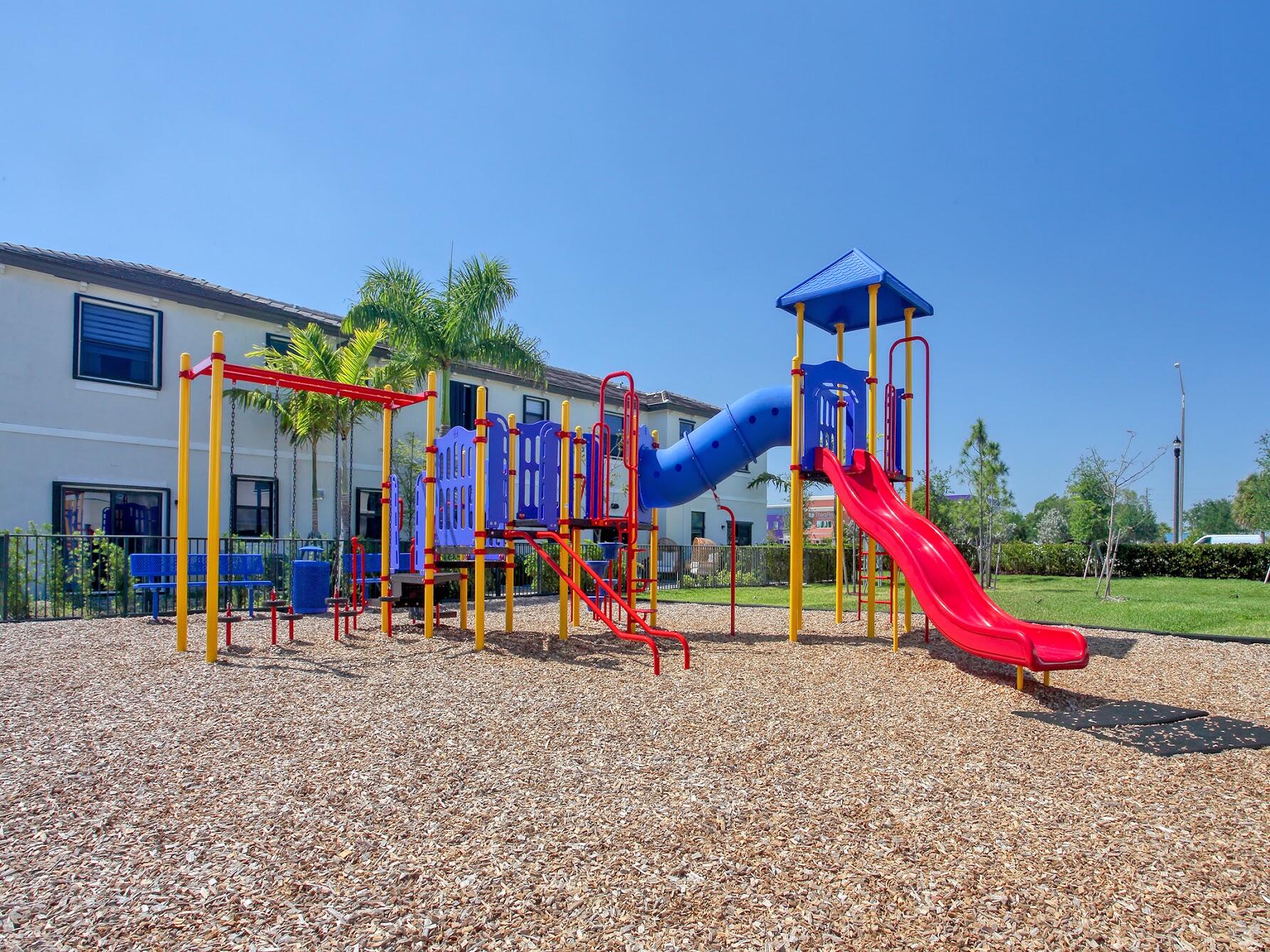 TROTTERS CHASE - Residential