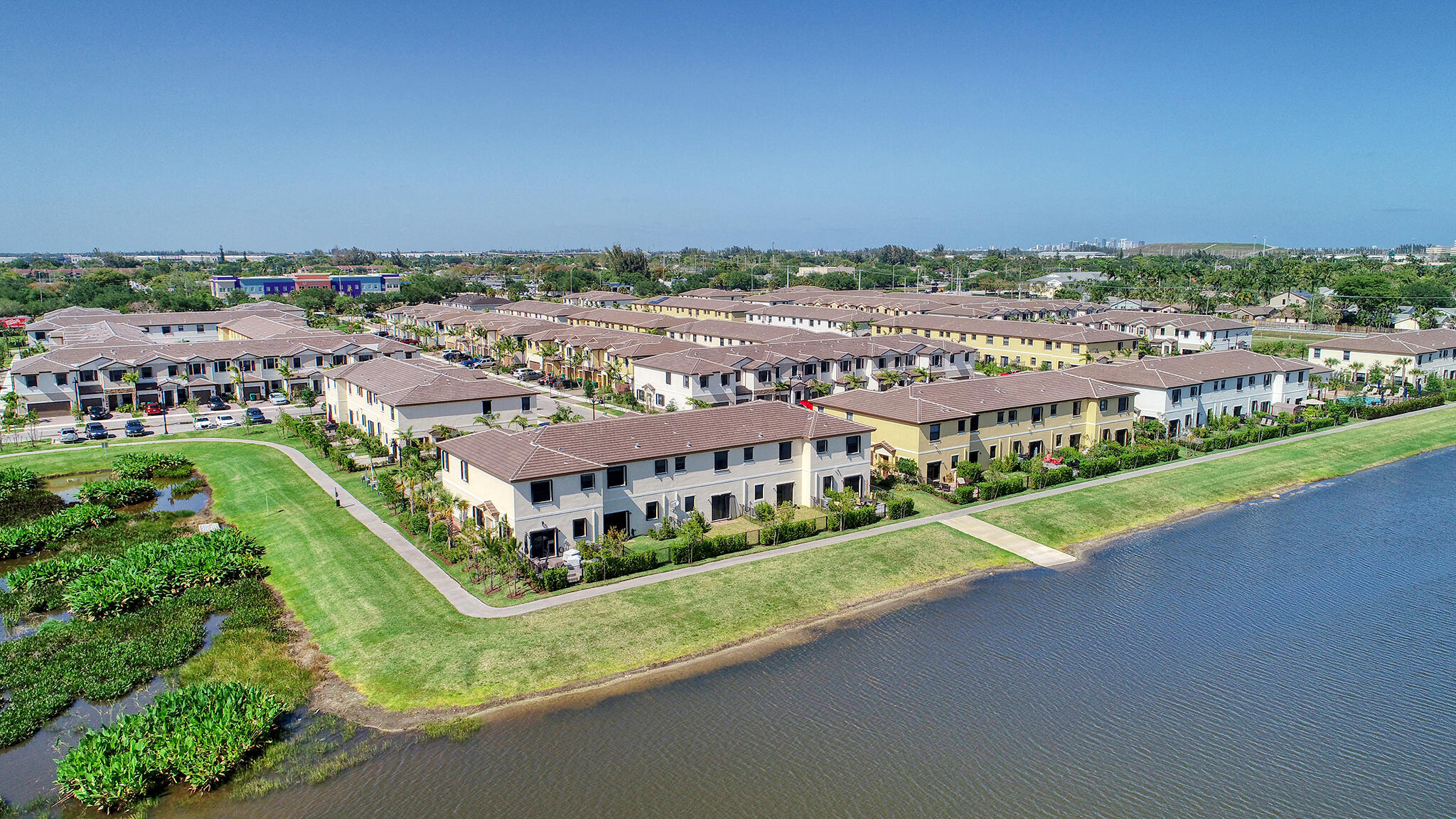 TROTTERS CHASE - Residential