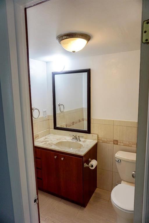 Country Pines Condominium - Residential