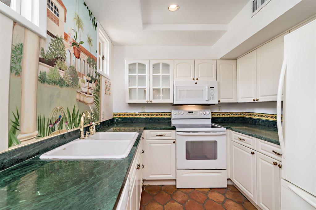 Warden House - Residential