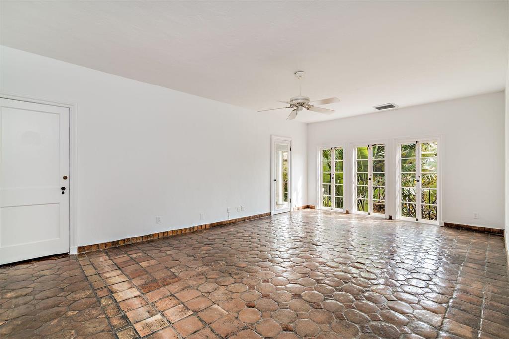 Warden House - Residential