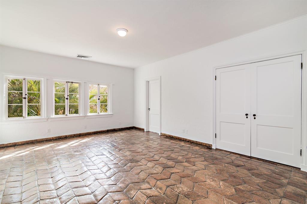 Warden House - Residential