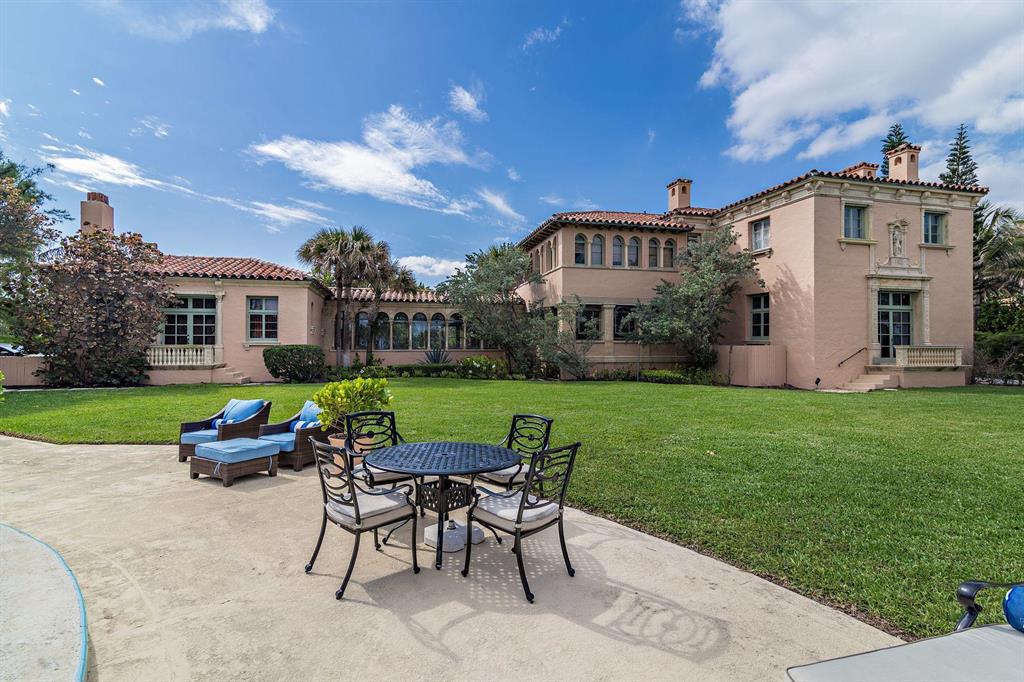 Warden House - Residential