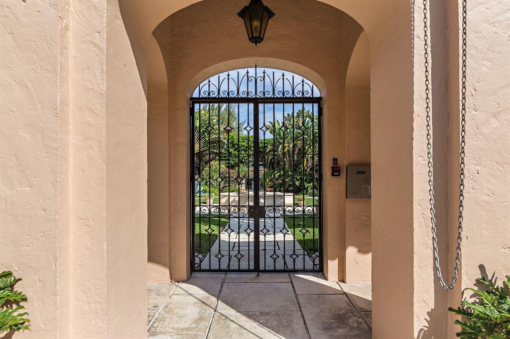 Warden House - Residential