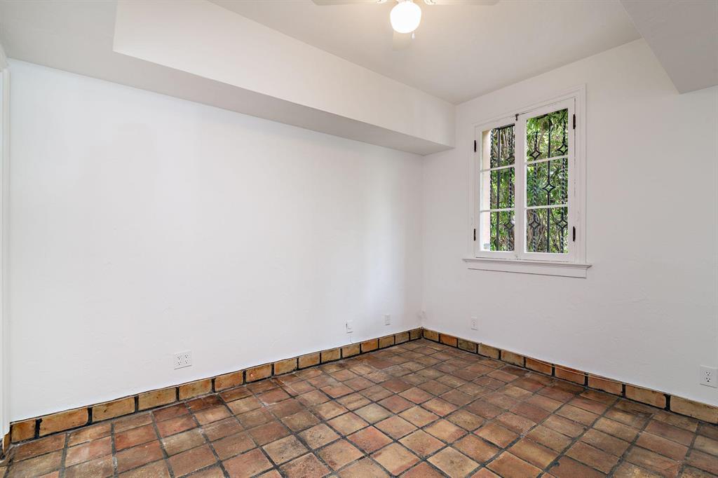 Warden House - Residential