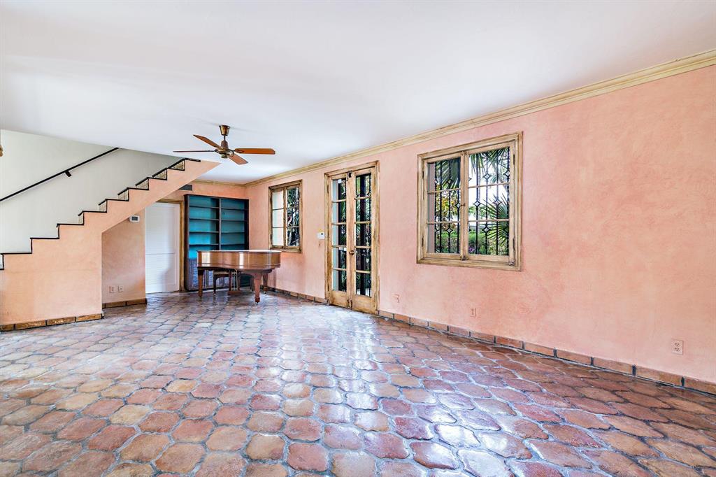 Warden House - Residential