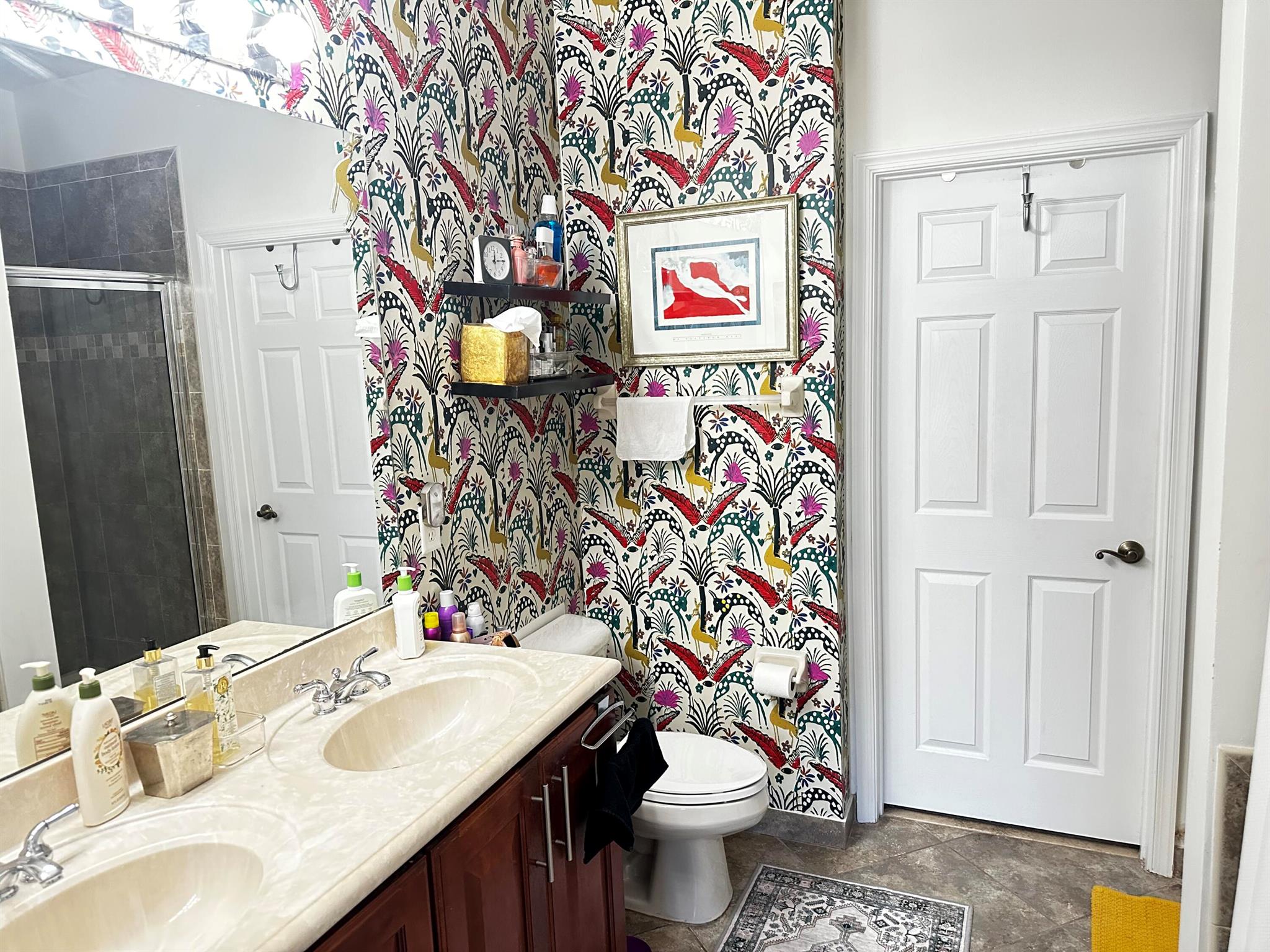 LEXINGTON LAKES - Residential