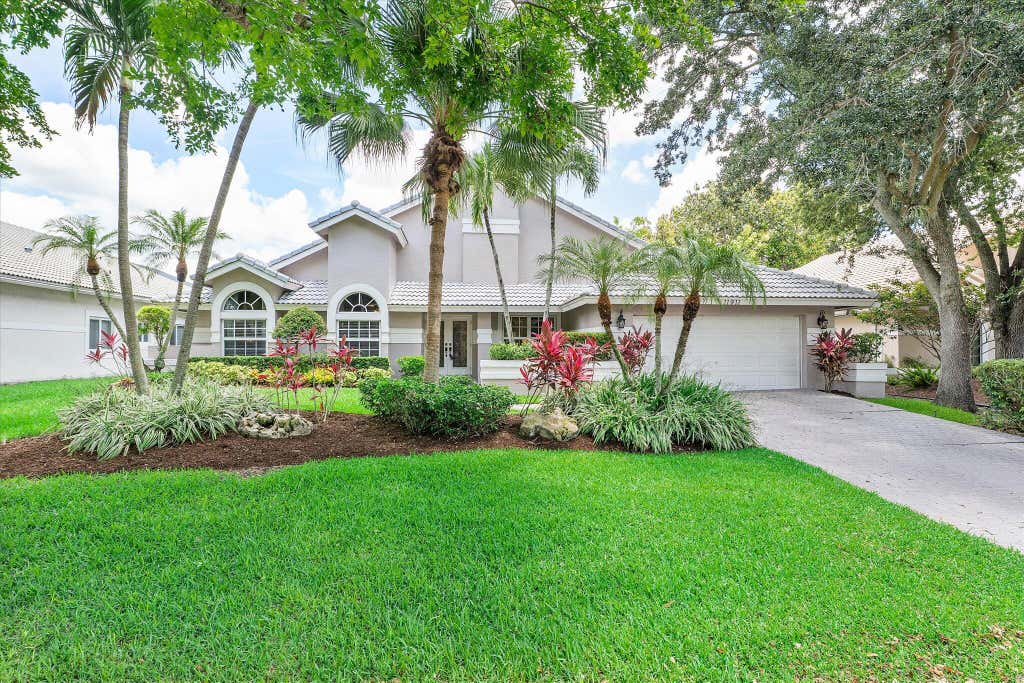Photo of 11911 Classic Drive, Coral Springs, FL 33071 (MLS # B26035728)