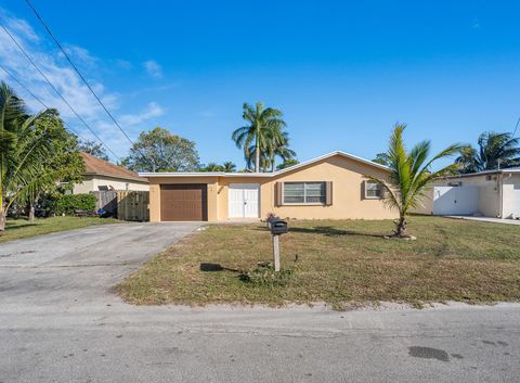 A home in Lake Worth