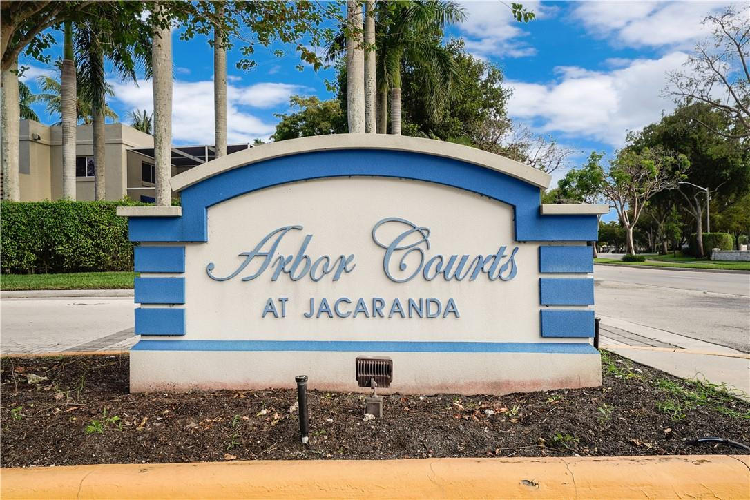Arbor Courts - Residential