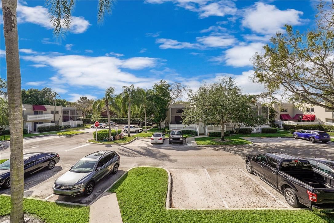 Arbor Courts - Residential