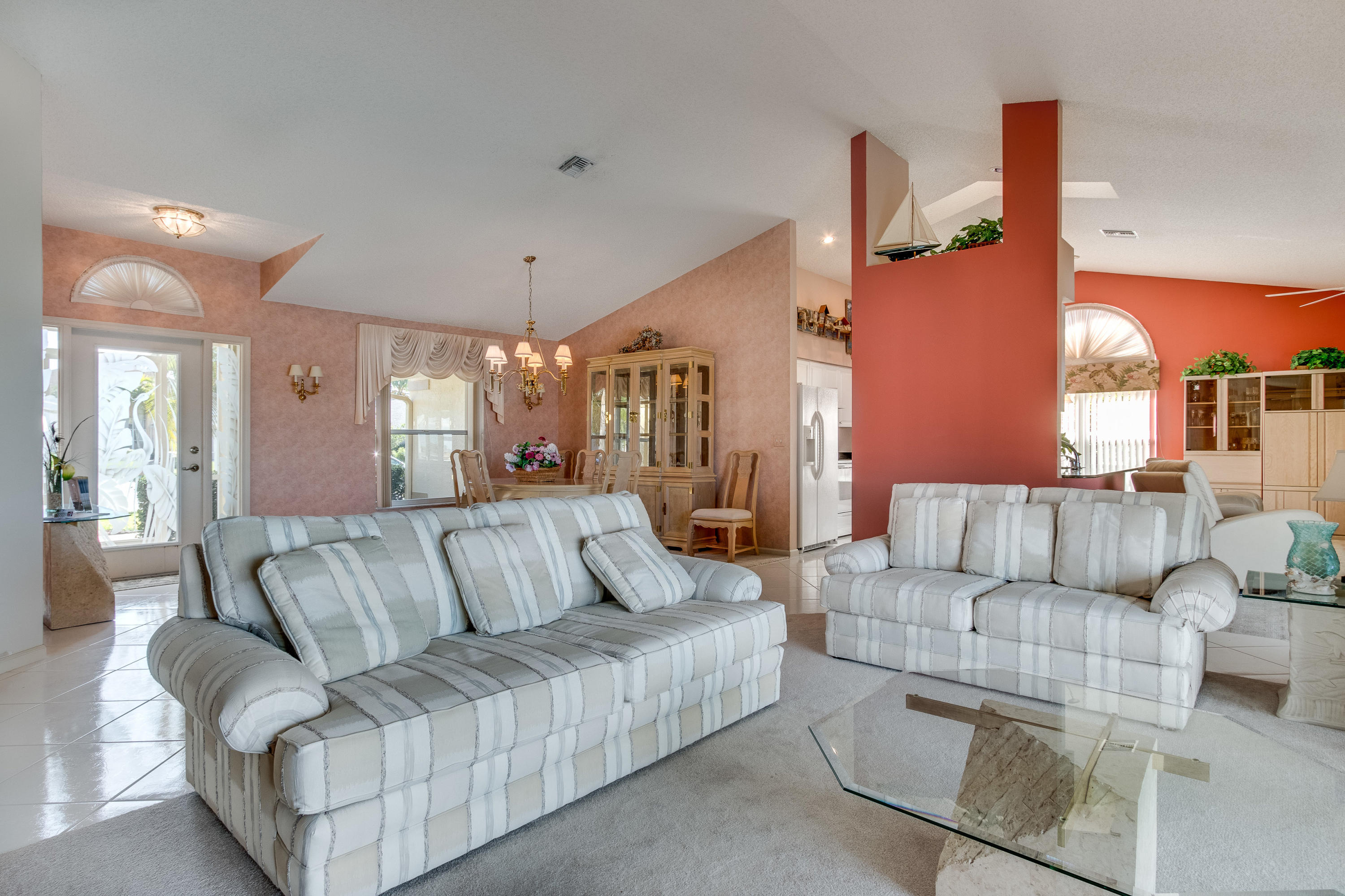 MEADOWLAND COVE 2 OF WELLINGTON - Residential