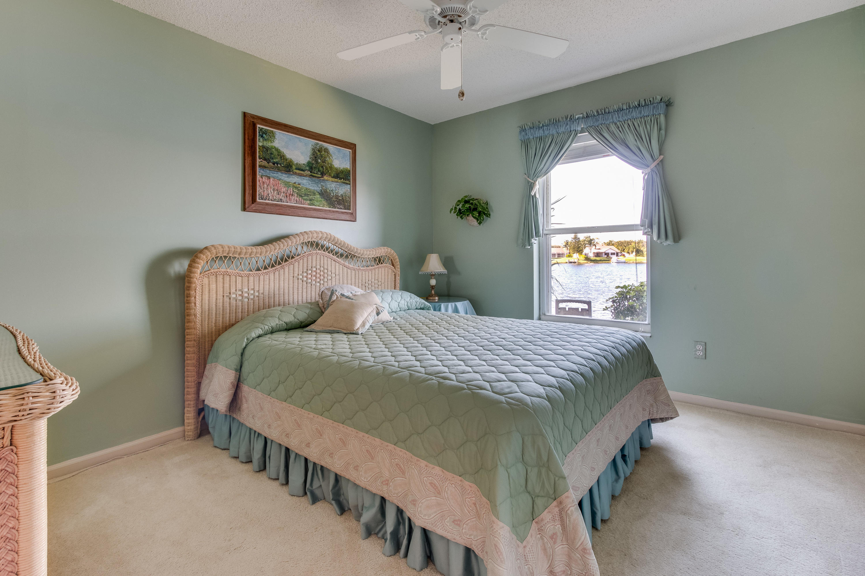 MEADOWLAND COVE 2 OF WELLINGTON - Residential