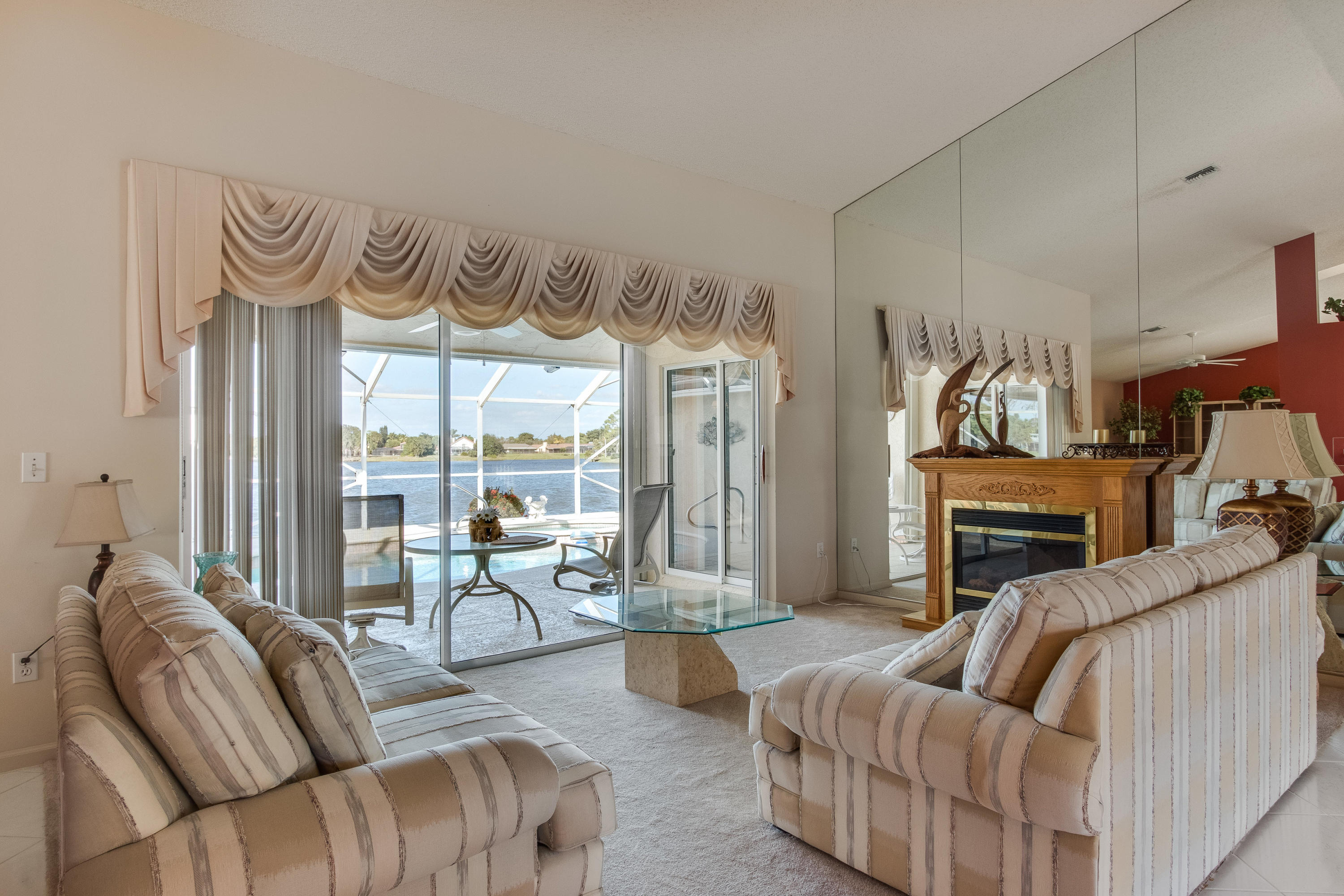 MEADOWLAND COVE 2 OF WELLINGTON - Residential